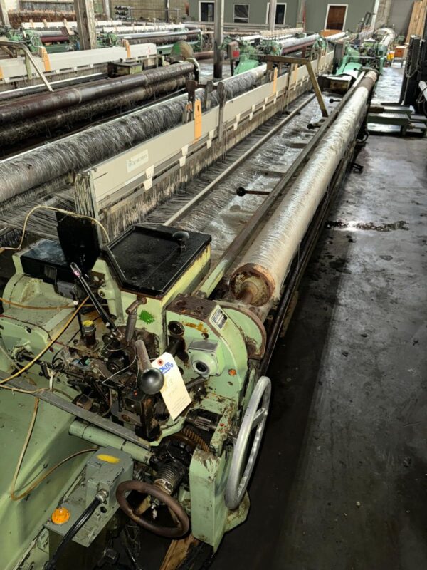SULZER 213 ES 105 E10 D1 WEAVING MACHINE.